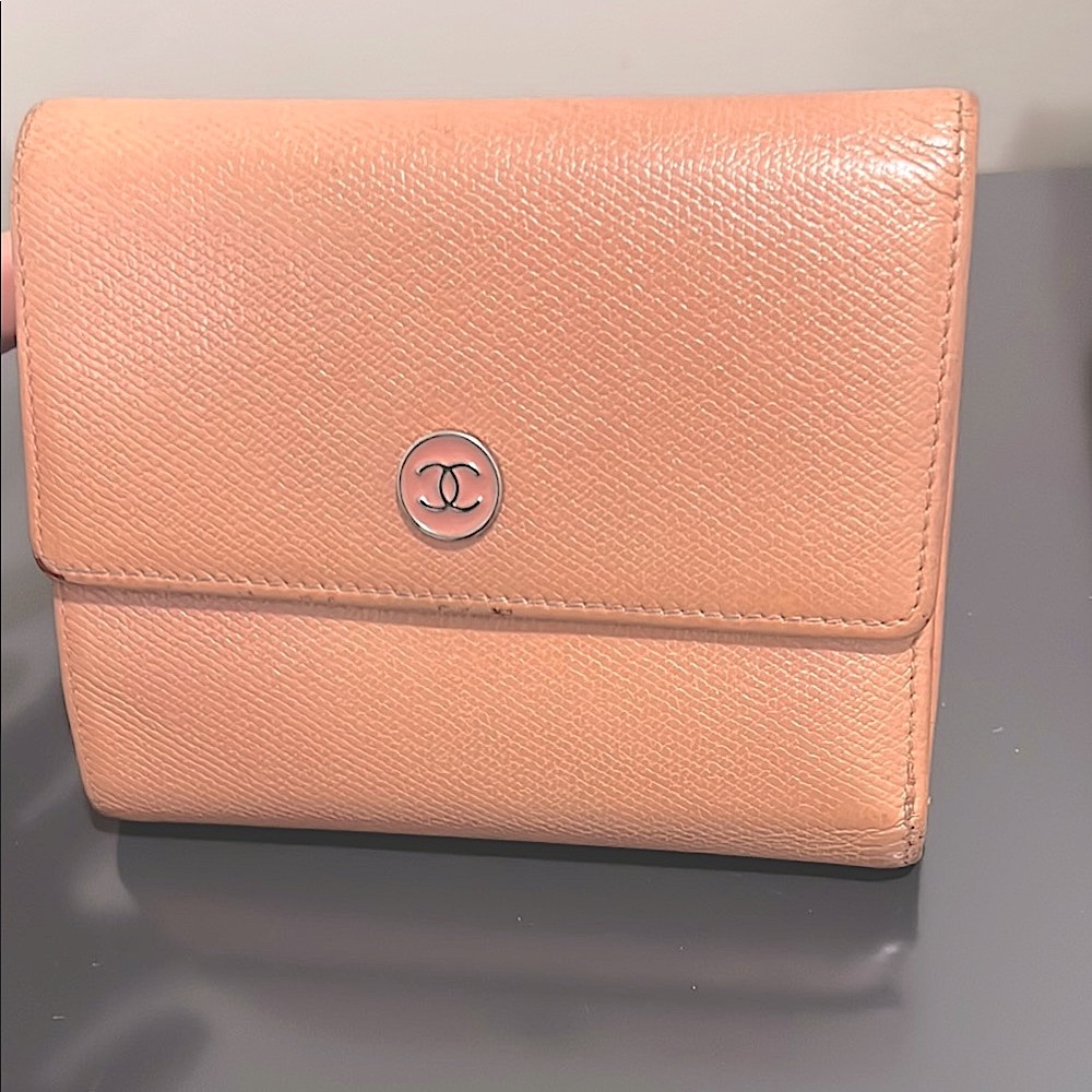 OBO~CHANEL Pink Iridescent Wallet